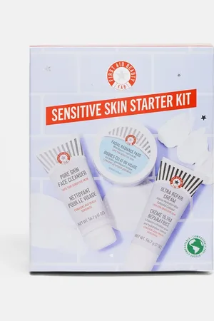 First Aid Beauty Sensitive Skin Starters Kit - Hudplejesæt - Spar 31%