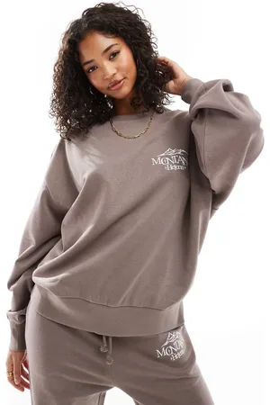 ASOS Gråbrun og oversized sweatshirt med grafisk Montana-broderi - Del af sæt-Neutral