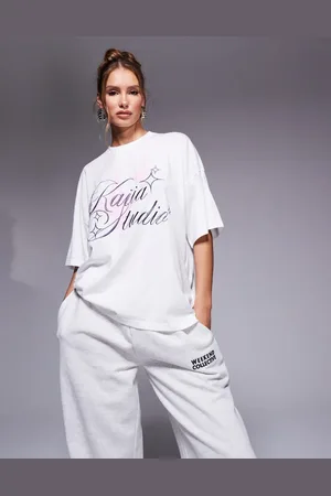Kaiia Studio - Hvid T-shirt med broderet stjernelogo i lyserød-Multifarvet
