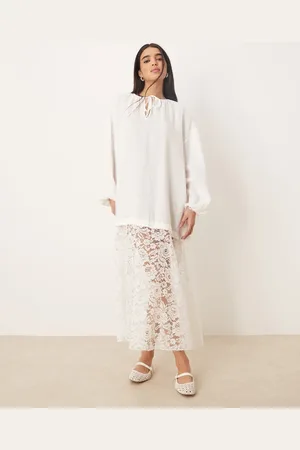 ASOS Cremehvid boho-tunika i forskellige stoffer med blonder