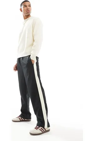 JACK & JONES Sorte og løstsiddende joggingbukser med sidestriber