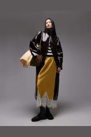 Topshop Bordeaux oversized longline-trenchcoat i skinnende imiteret læder-Rød