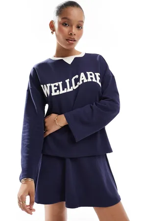 Pieces® Eellness - Marineblå sweatshirt med "Wellcare"-print - Del af sæt