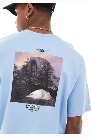 The North Face Stålblå T-shirt med camping-print i retrostil på ryggen - Kun hos ASOS