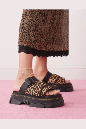 Dr. Martens Dr. Martens - Mattison - Sliders med leopardprint