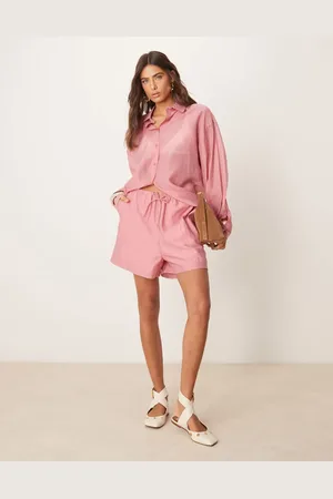 ASOS Lyserøde shorts i organza med bindebånd i taljen - Del af sæt