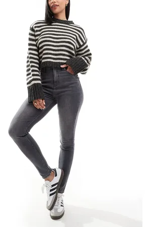 Bershka Forvaskede mørkegrå højtaljede skinny-jeans