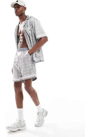 The Couture Club Grå shorts med emblemprint - Del af sæt
