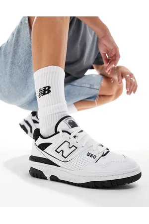 New Balance 550 - Hvide og sorte sneakers
