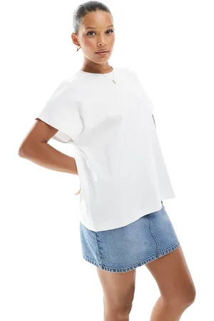 Pull&Bear T-shirt med sænkede skuldre