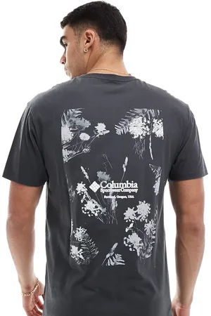Columbia Navy Heights - T-shirt med blomsterprint på ryggen - Kun hos ASOS