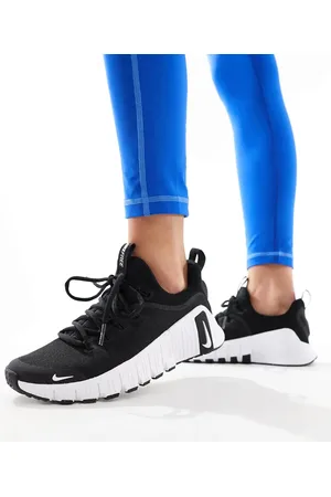 Nike Free Metcon 6 - Sneakers i og hvid