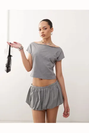 Motel Balia - Grå asymmetrisk t-shirt