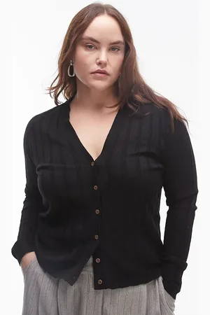 MANGO Curve - Ribstrikket og cardigan med knapper