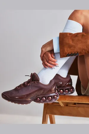 Nike Air Max DN x Isamaya Ffrench - Mørkebrune sneakers