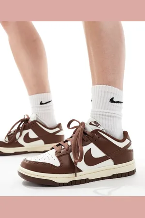 Nike Dunk Low Retro - Sneakers i hvid og