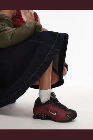 Nike Shox R4 - Sorte/røde sneakers
