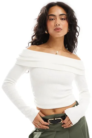 Bershka Ecrufarvet ribstrikket bardot-top-Neutral
