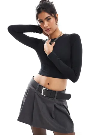 Pull&Bear Top i polyamid med formgivende effekt og snoningsdetalje bagpå