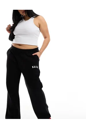Kaiia Plus - Sorte joggingbukser med vide ben