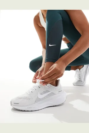 Nike Air Zoom Pegasus 41 - Hvide og platinfarvede sneakers