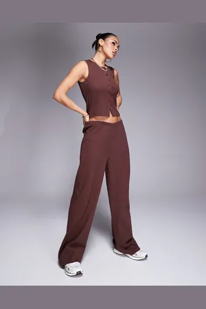 ASOS Weekend Collective - Ribstrikkede chokoladebrune joggingbukser med brede ben - Del af sæt
