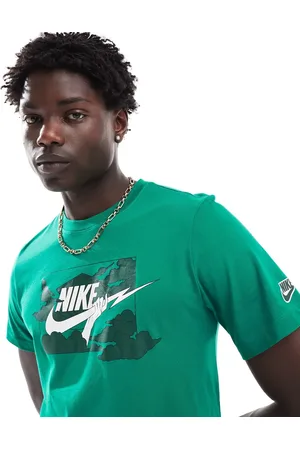 Nike Grøn T-shirt med grafisk swoosh-logo med lyndesign