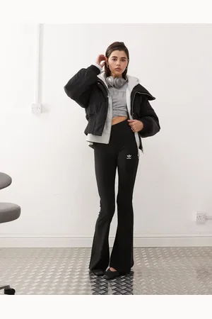adidas Trefoil Essentials - Sorte leggings med svaj
