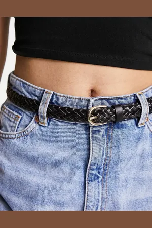 Pieces® Bælte med flettet design og guldfarvet spænde i imiteret læder