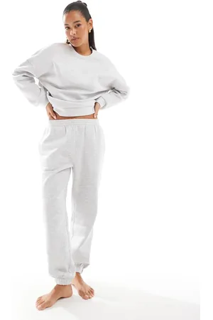 VERO MODA Oversized joggingbukser med tætsiddende buksekanter - Del af sæt