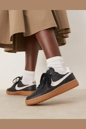 Nike Field General 82 SP - Sorte og hvide sneakers