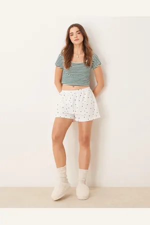 ASOS Mix og match - Flagrende pyjamasshorts med småblomstret, grønt print-Hvid