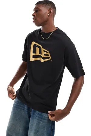 New Era T-shirt med metallisk kontrastlogo