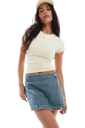 Cotton On Cotton On - Asymmetrisk blåt slå om-skort i denim