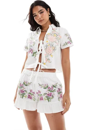 ASOS Hvide shorts med blomstermønster og broderi - Del af sæt