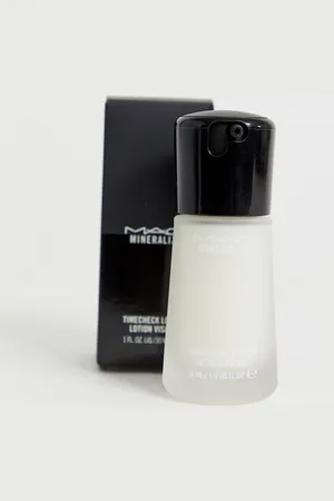 Mac Mineralize Time Check creme