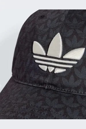 adidas Kasket med trekløvermonogram