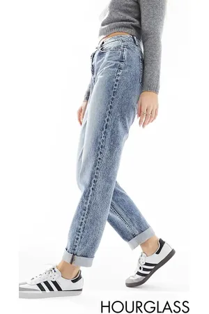 ASOS Hourglass - Afslappede mom-jeans med høj talje i vintage-blå