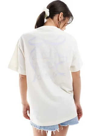 Miss Selfridge Premium - Oversized og T-shirt med grafisk sløjfeprint på ryggen