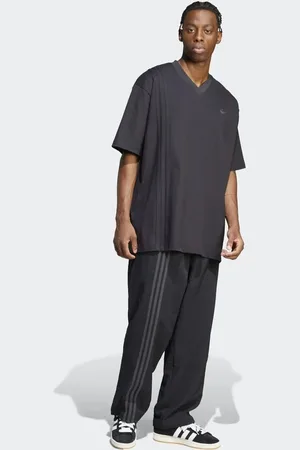 adidas T-shirt med 3 striber foran