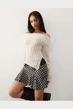 Monki Lys top med offshoulder-snit og lange ærmer i strik-Neutral
