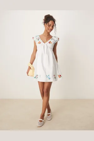 Glamorous Smock-minikjole med blomsterbroderinger
