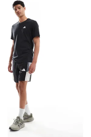 adidas Adidas Training - Essentials - Shorts med 3 striber og sorte/grå farveblokke