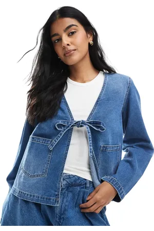 ONLY Mellemblå skjortejakke med bindebånd foran i denim