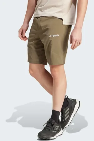adidas Terrex Xperior - Olivengrønne mellemlange shorts