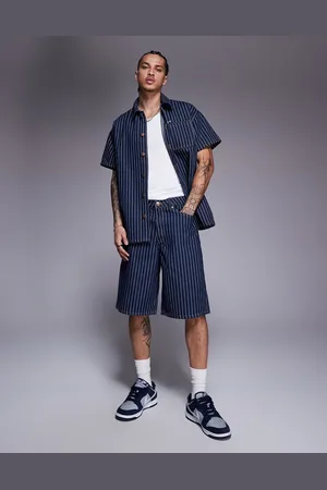 Liquor N Poker Mørkeblå oversized jorts med nålestriber i denim