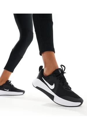 Nike MC 3 - Sneakers i og hvid