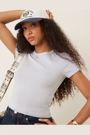Gina Tricot Top med korte ærmer i slim fit