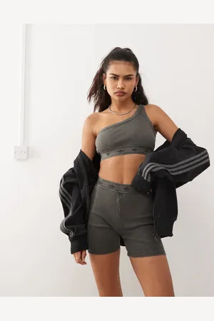 adidas Vasket ribstrikket BH med asymmetrisk snit
