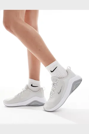 Nike Air Zoom Bella 7 - Grå og hvide sneakers